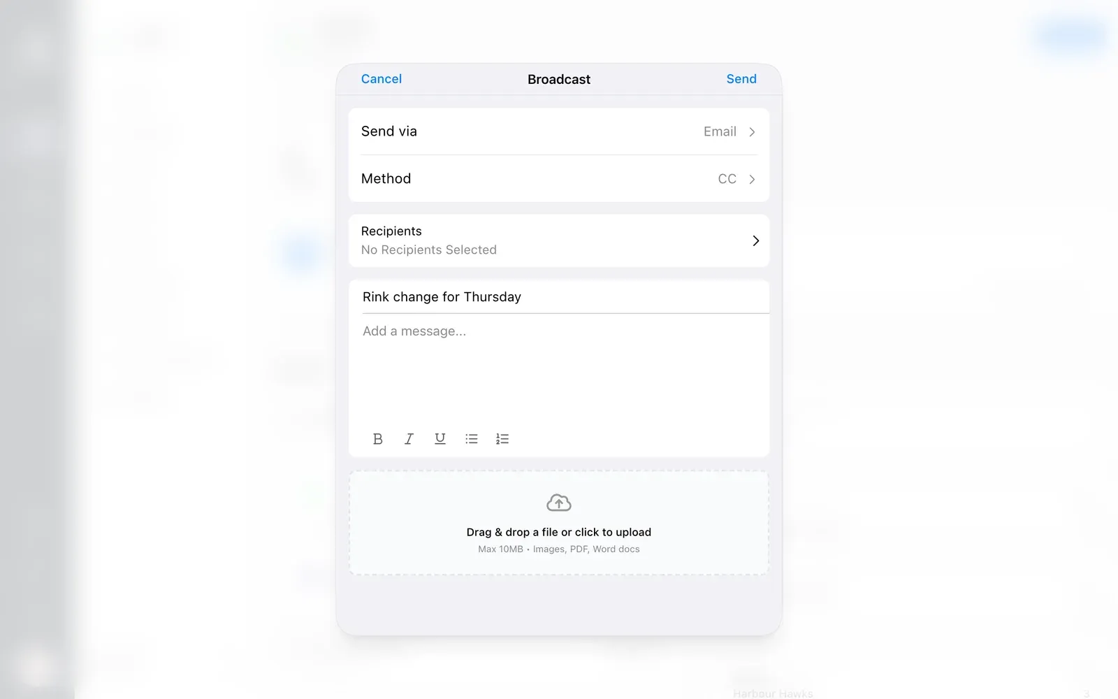 BenchApp on a computer: a new broadcast with Send via, recipients, a subject and a message